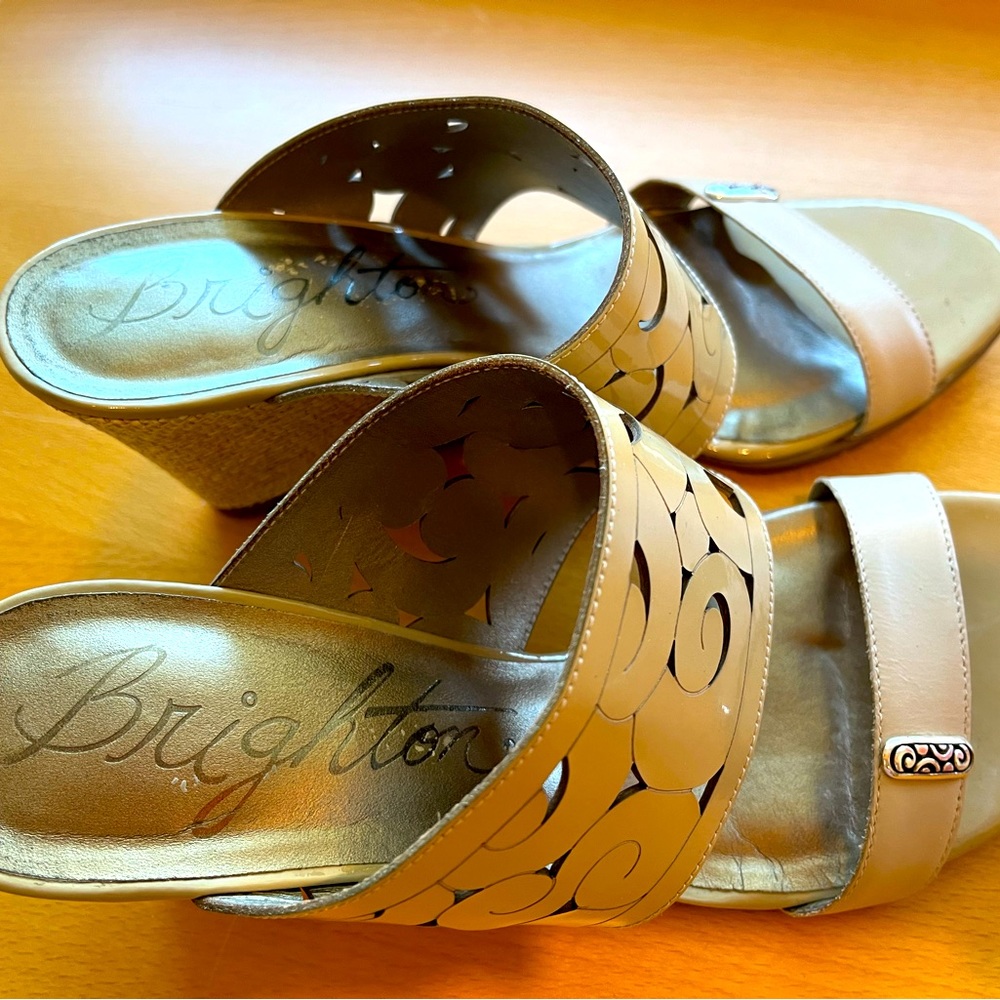 Tan wedge Brighton sandals,slip on - Picture 3 of 5